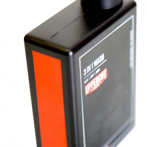 Uppercut Deluxe 3 in 1 Wash 240ml - 3'ü 1 Arada Şampuan Uppercut Deluxe 3 in 1 Wash 240ml - 3'ü 1 Arada Şampuan